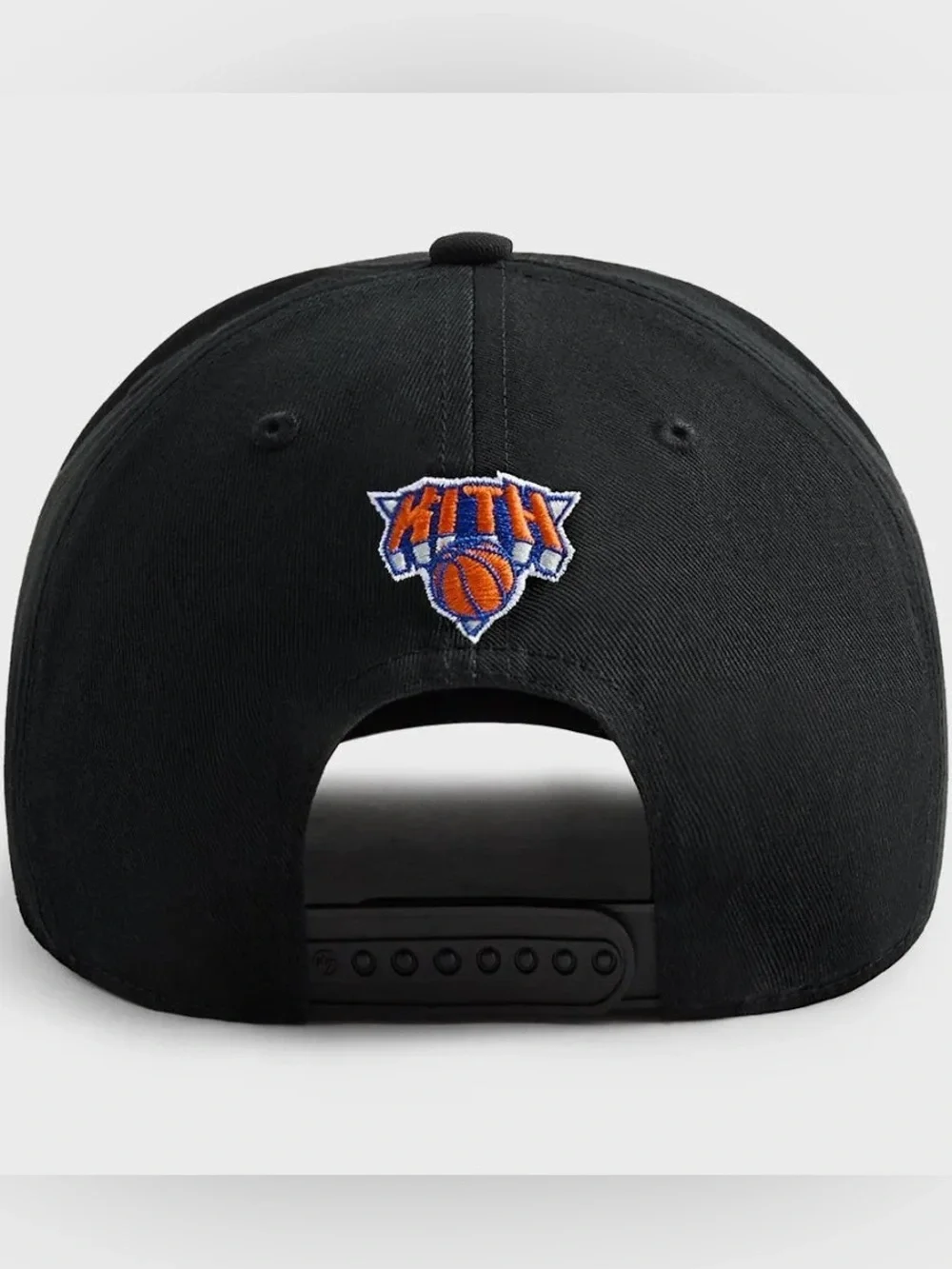 Kith Black New York Knicks 'Champions' Embroidered Hat